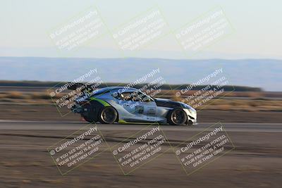 media/Nov-13-2022-GTA Finals Buttonwillow (Sun) [[d9378ae8d1]]/Group 1/Sunset (355pm)/